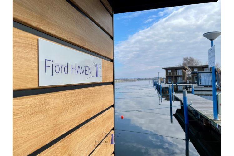 Hausboot Fjord Haven Mit Biosauna In Барт Екстериор снимка